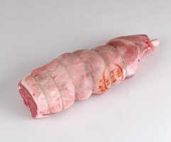 “Premium” Carvery Leg of Lamb Meat Cut Spec Step 6